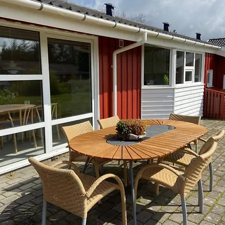 Sommerhus Henne 펜션